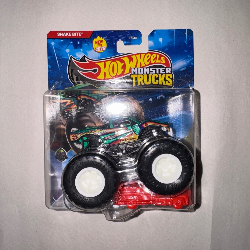 Hot Wheels Monster‎ Trucks Snake Bite Green Die-Cast 1:64 Scale FYJ44 New 2024